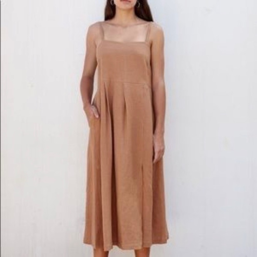 First Rite Pleated Dress - Sahara - M - NWT